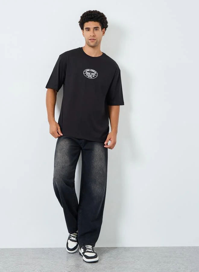 Styli Men Oversized HD Emblem Graphic Jersey T-Shirt